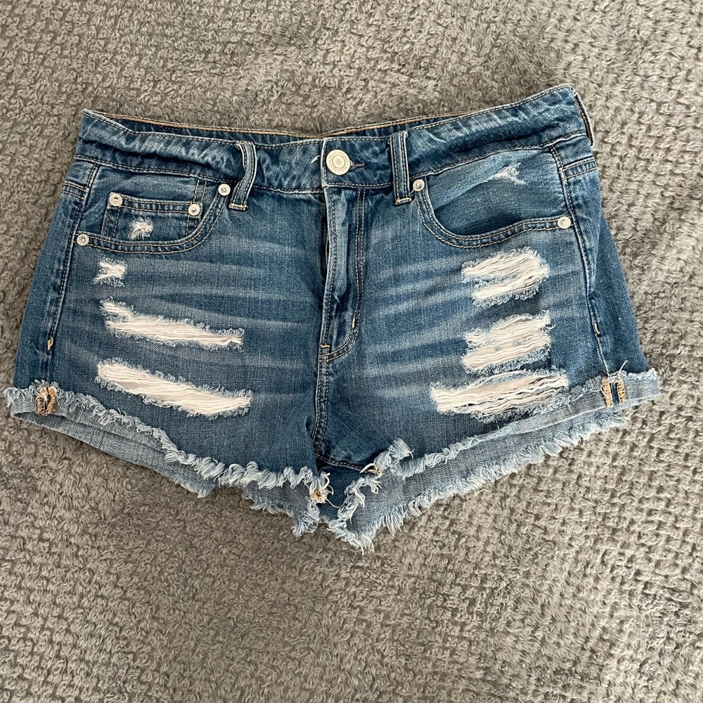 American Eagle denim shorts size 6